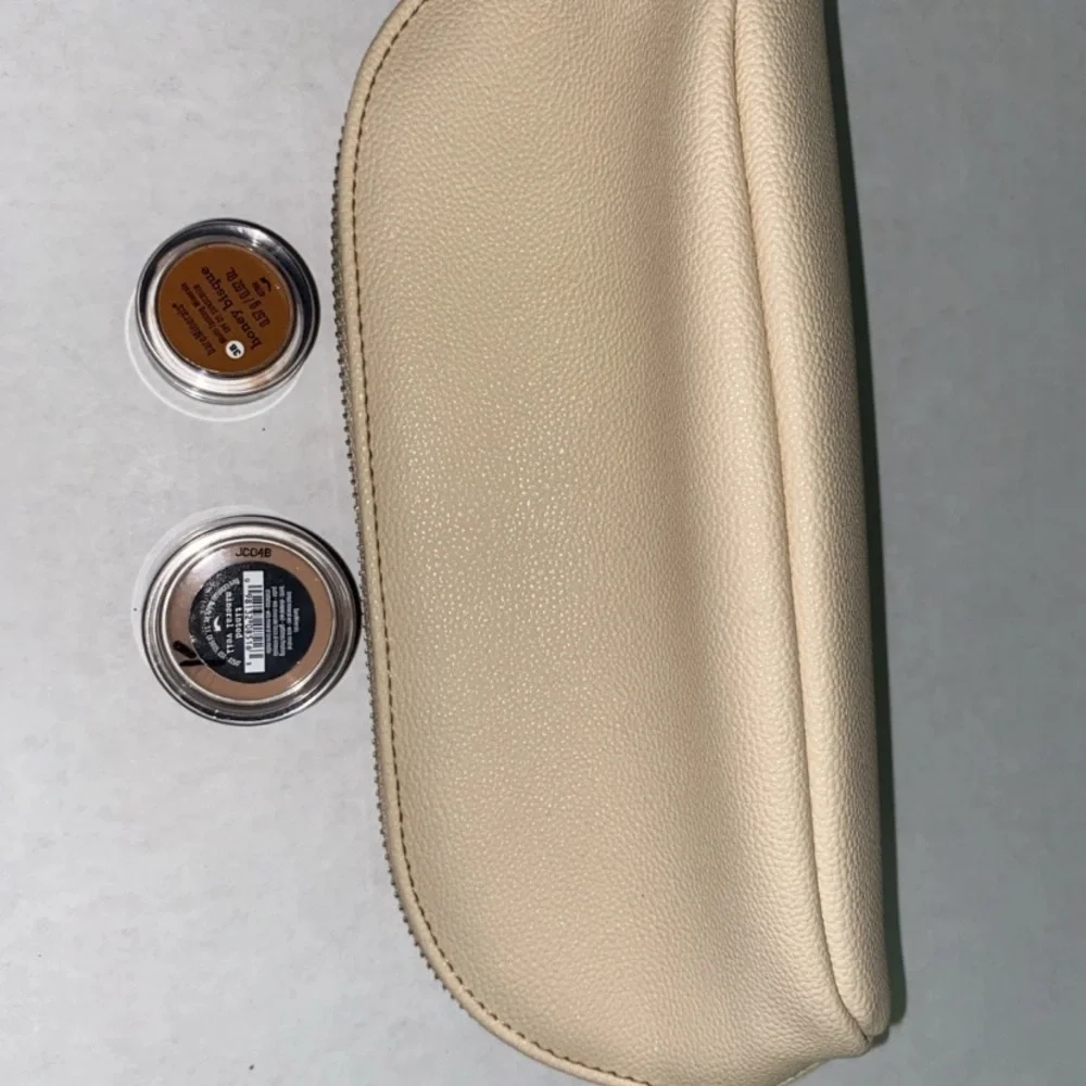 Bareminerals Travel Case Filled w/ Travel Tinted Mineral Veil & Honey Bisque